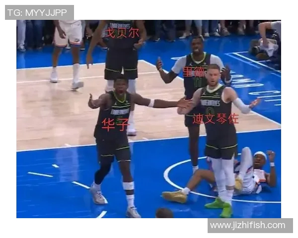 没学明白！阿伦想造亚历山大追防三分犯规 裁判没表示