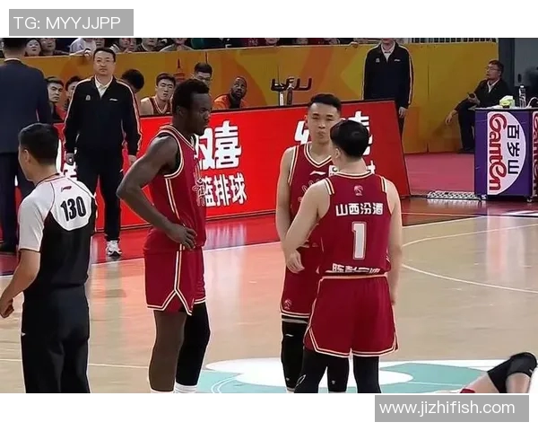 山西赢球最大功臣！奈特末节独砍17分5篮板带队大逆转